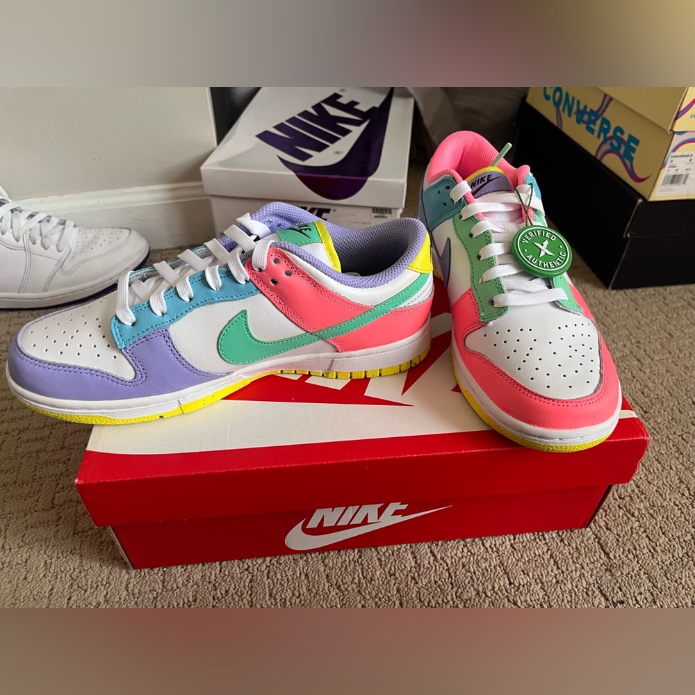 Women’s Nike Dunk Low’s White/Green Glow Sunset Pulse